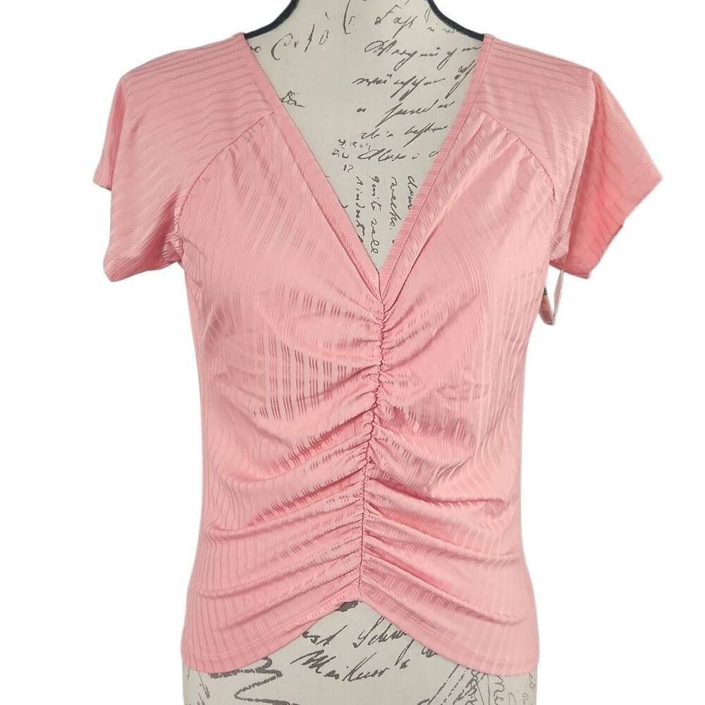NSR Ladies Size Large Pink Ruched Front Short Sleeve Cropped Top